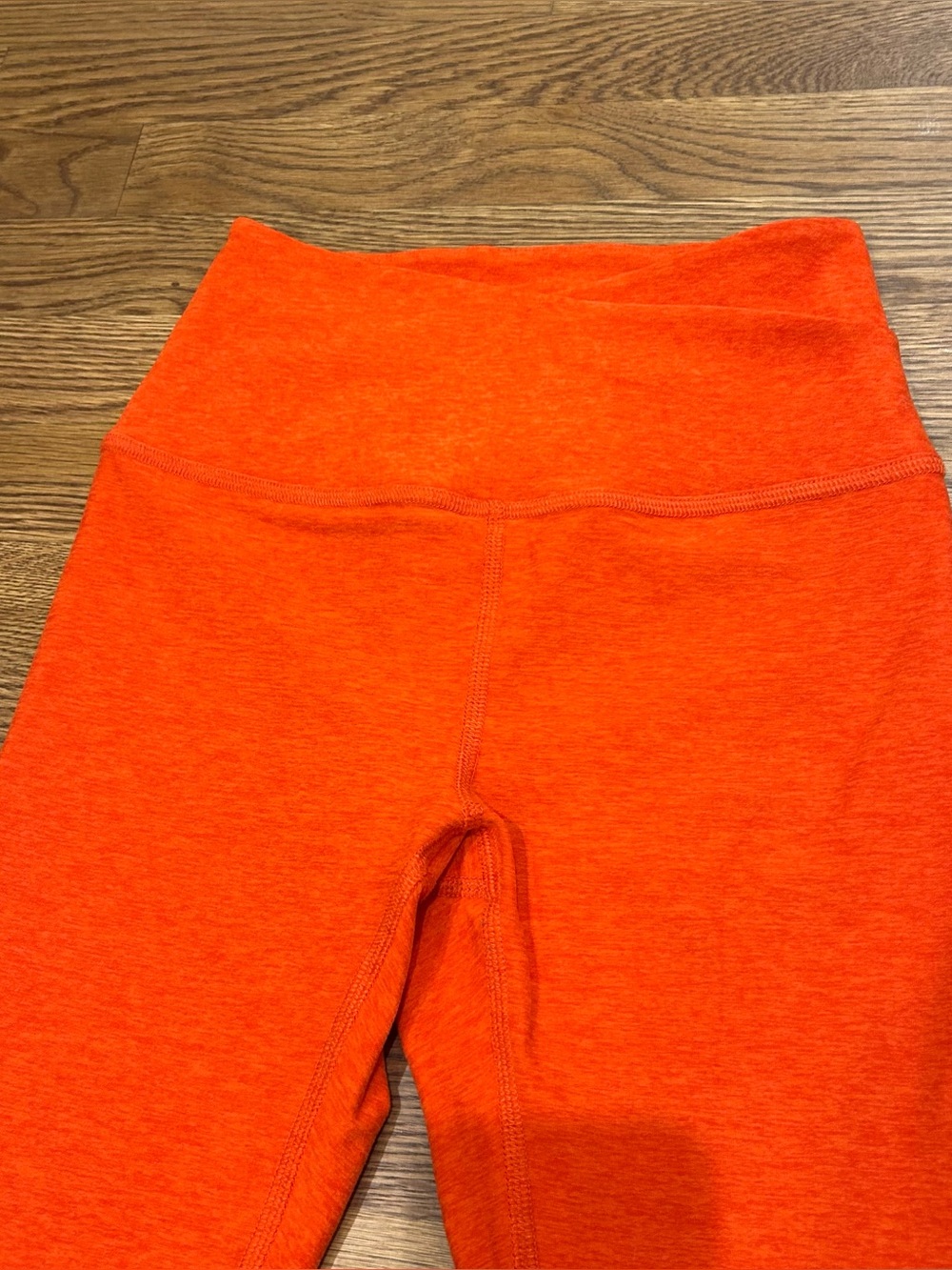 Beyond Yoga Spacedye At Your Leisure Midi Leggings Firecracker S - Picture 3 of 10